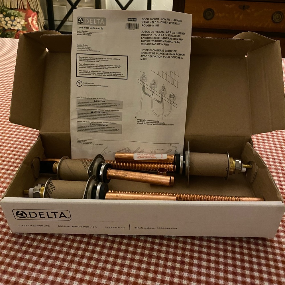 Delta Deck Mount Roman Tub Rough-In Kit-NWT